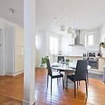 Superb Appartement Quartier Tour Eiffel 8 Free Netflix